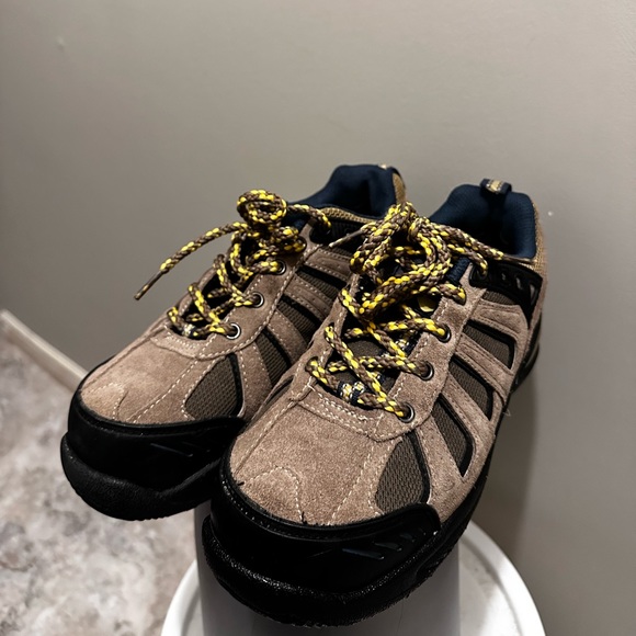 Steel Toe Workload Shoes (Size 7 US, Men) - Picture 4 of 6